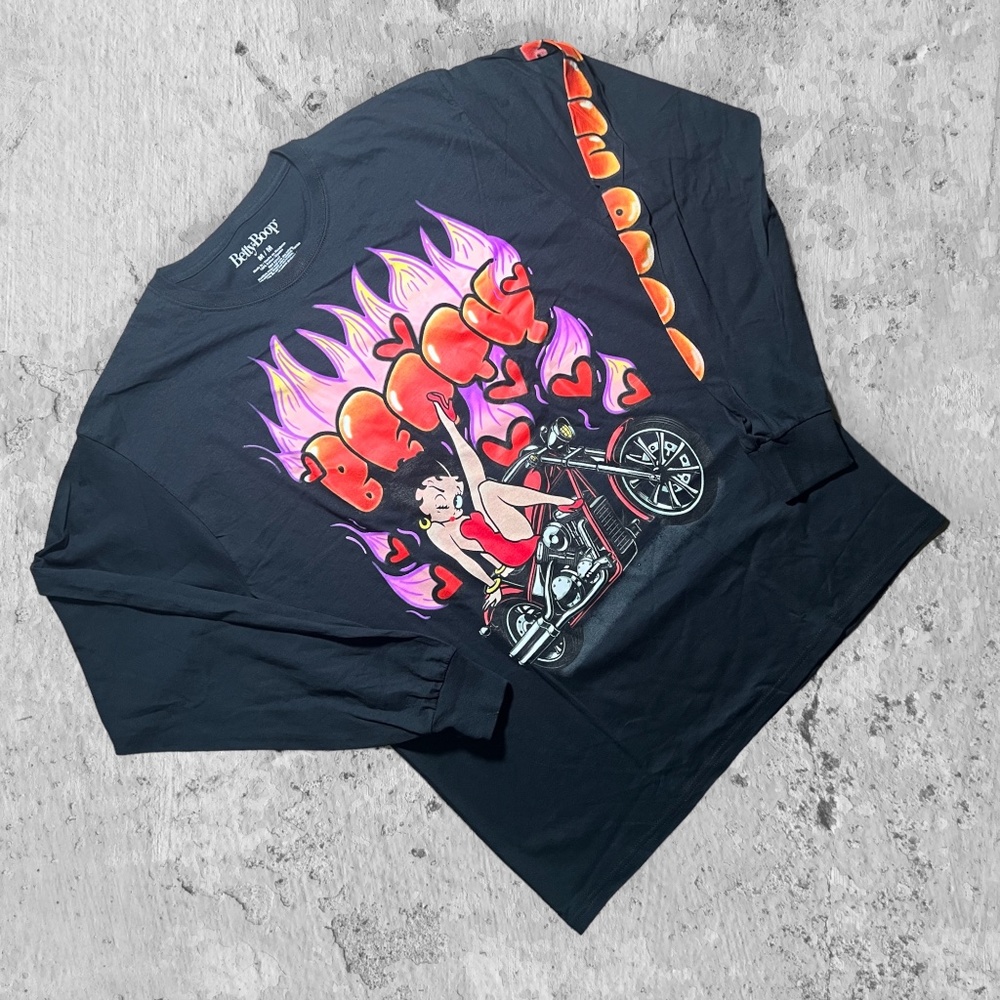 Betty Boop x  Long Sleeve  x Medium